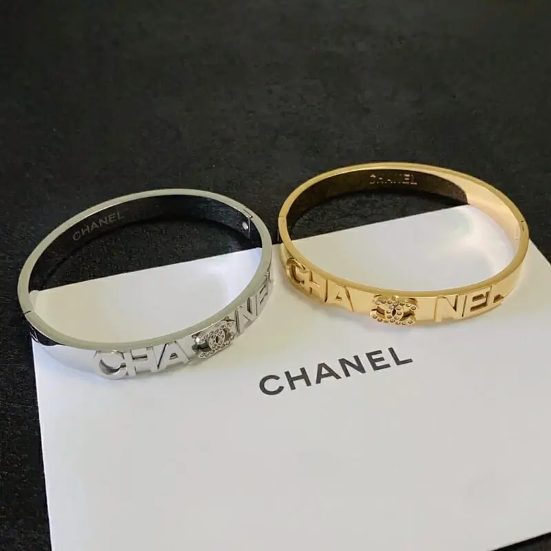 chanel bracelets s_123a5b21